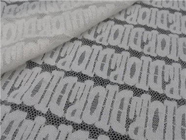 قماش الدانتيل سميكة